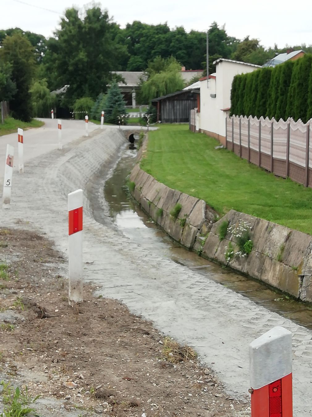 Remont odcinka rowu w miejscowości Pobiedna