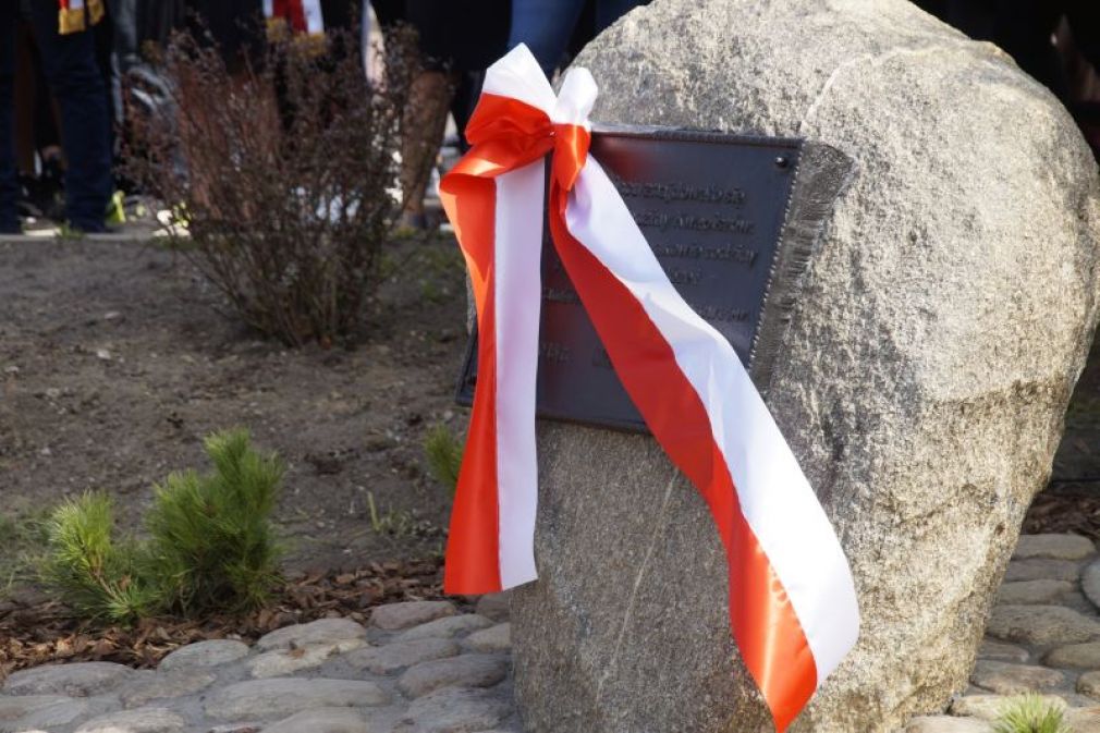 Odsłonięcie tablicy pamiątkowej rodziny Kwapiszów - fotorelacja