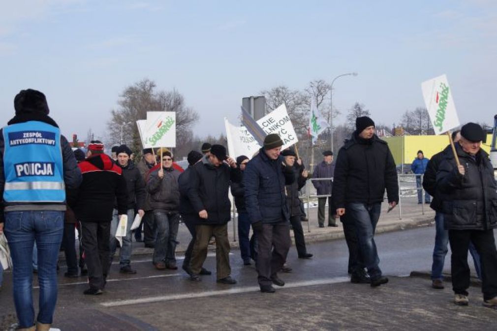 Strajk rolników na rondzie w Grójcu