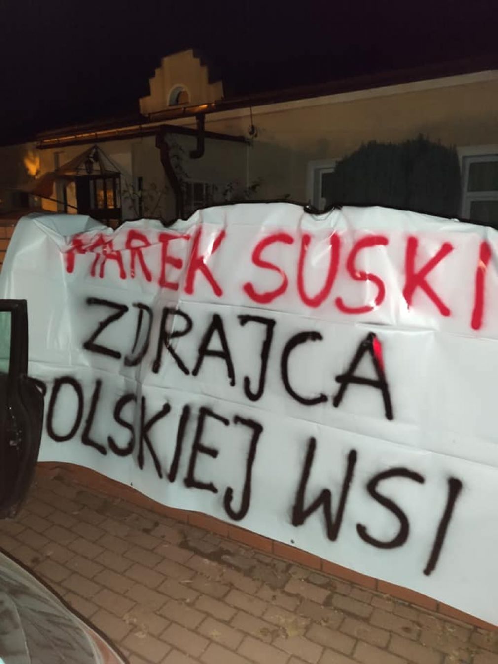 Obornik przed domem Marka Suskiego. To protest rolników AGROunii